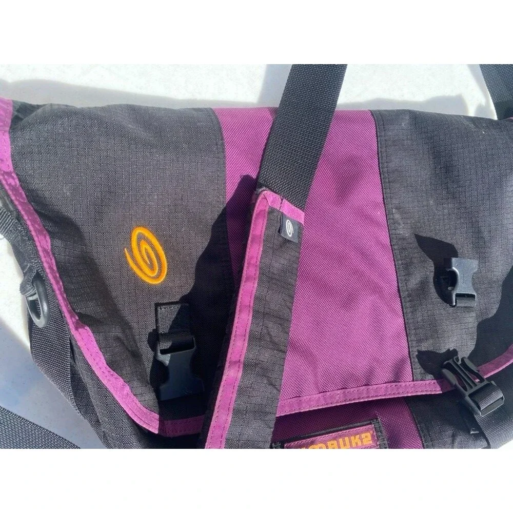 Timbuk2 purple black